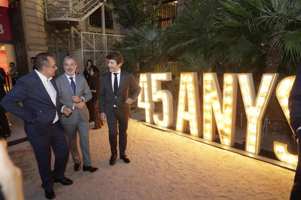 EL PERIÓDICO celebra su 45º aniversario con la mirada puesta en el futuro