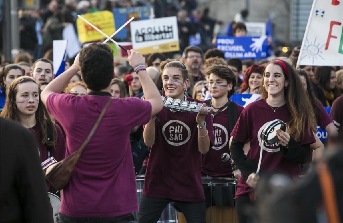 Manifestacion Volem acollir, ’Casa meva, Casa vostra’, en Barcelona por los refugiados.