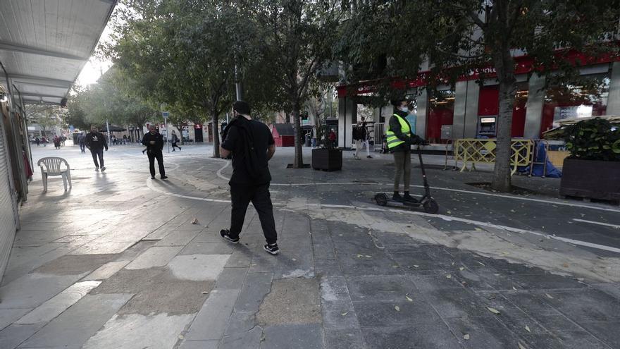 18-Jährige bricht auf der Plaça d&#039;Espanya zusammen und stirbt