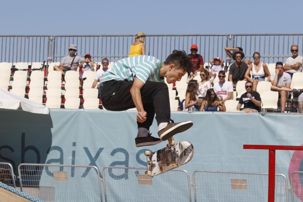 Tres días de acrobacias y piruetas imposibles, arte, deporte y cultura urbana campando por la fachada atlántica de Vigo. Un espectáculo al aire libre para el mejor festival del noroeste.