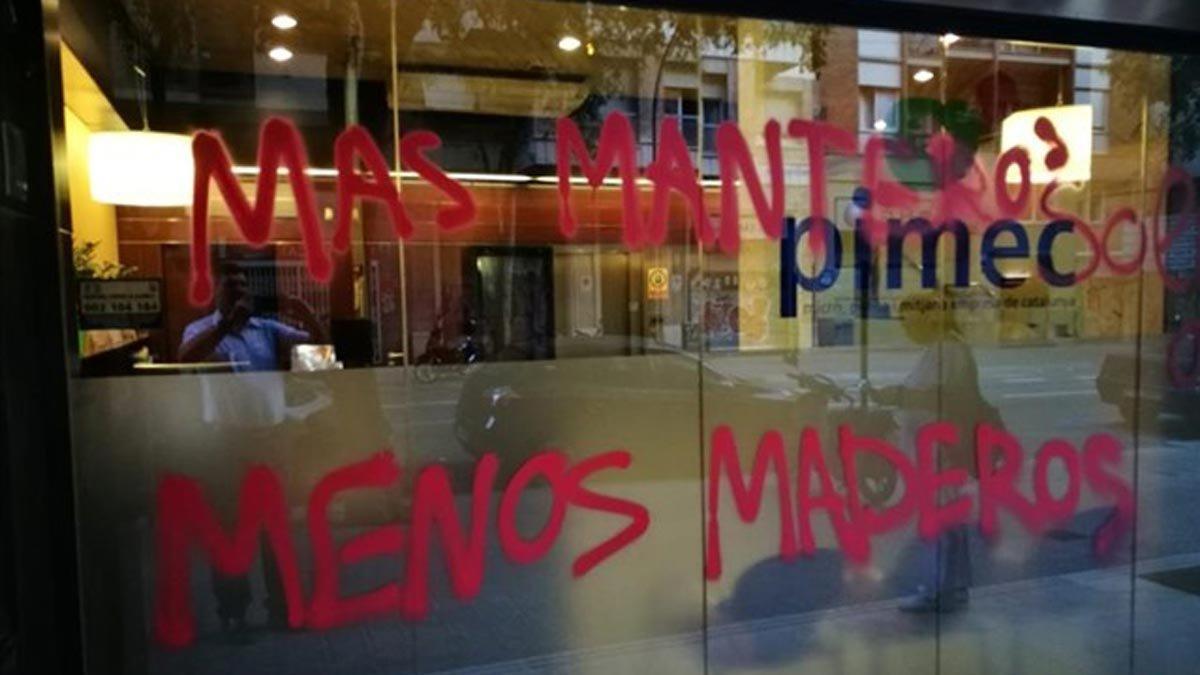 Pintadas en la sede de Pimec