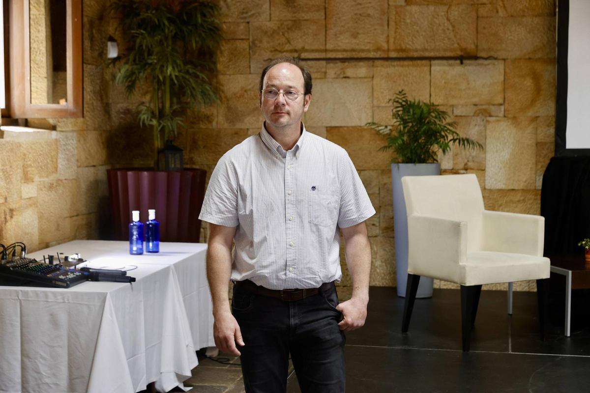 Matthew Pearce, en un momento del encuentro.