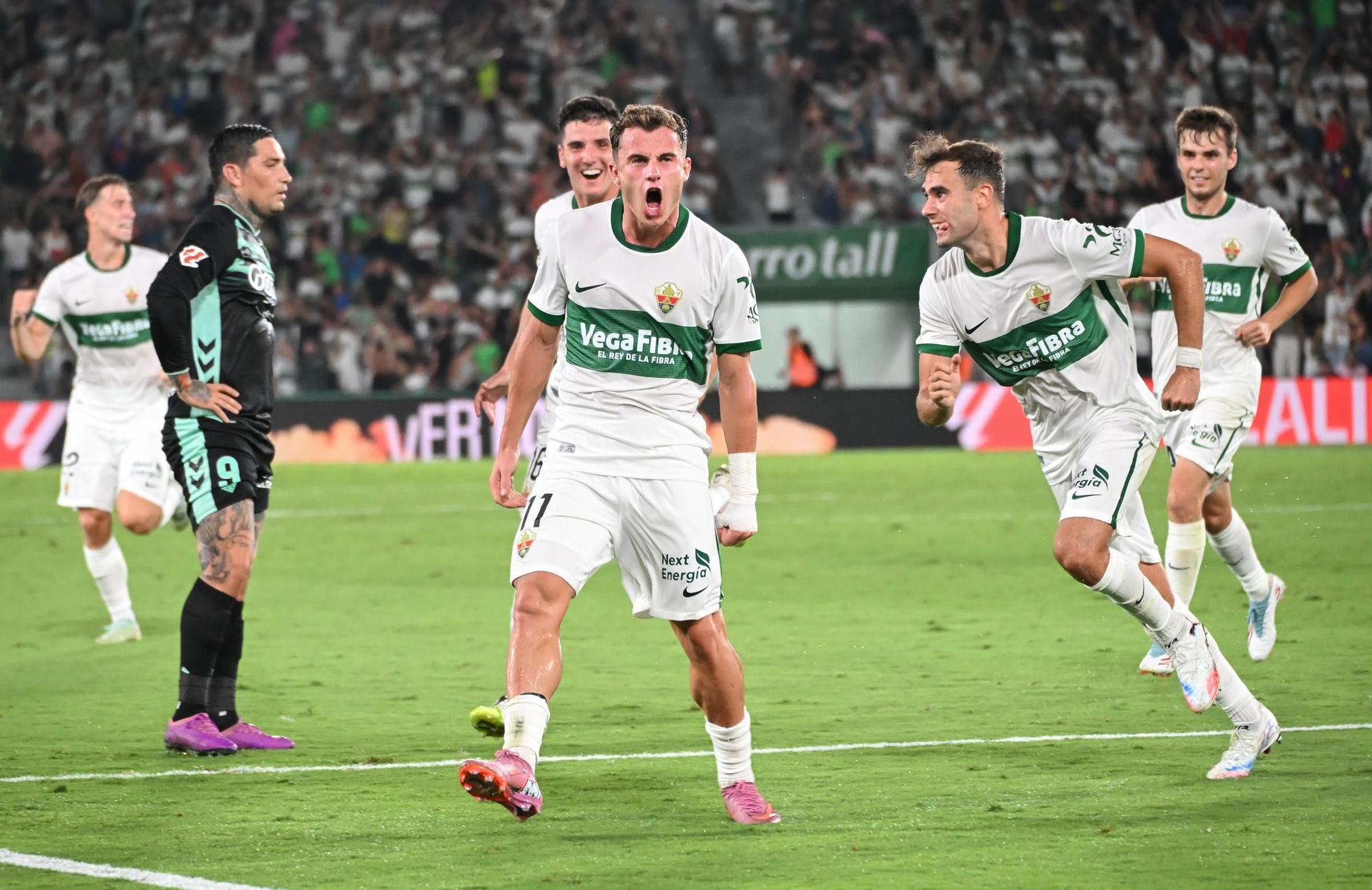 El Elche vuelve a Primera División con un empate frente al Betis (1-1)