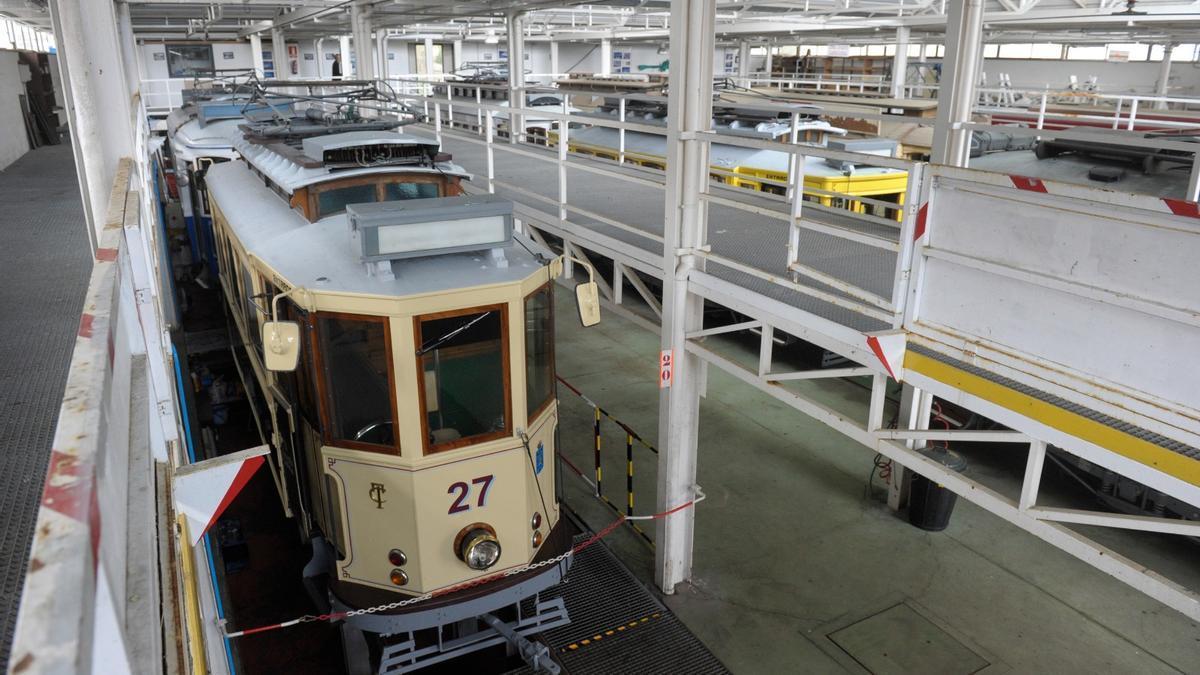 Die Straßenbahnen stehen in A Coruña ungenutzt in den Depots.