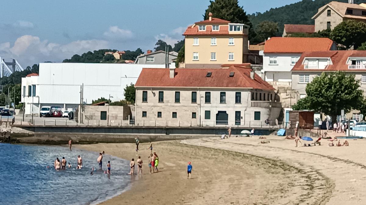 Imagen de archivo de la playa de Arealonga, en Chapela