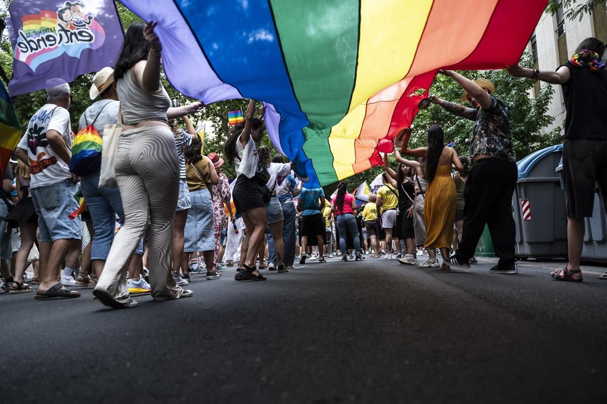 Fotogalería | Así fue la marcha del orgullo en Cáceres