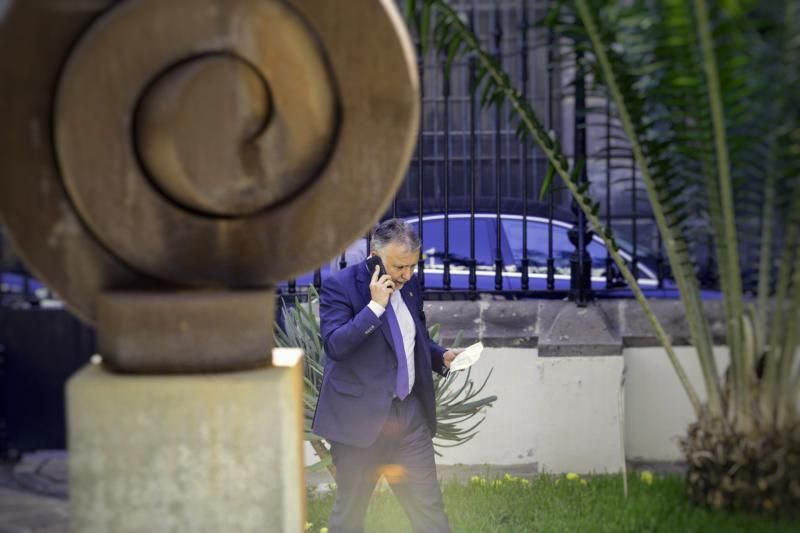 Pleno del Parlamento de Canarias  preside Gustavo Matos , presidente del gobierno , Victor Torres   | 19/05/2020 | Fotógrafo: Delia Padrón