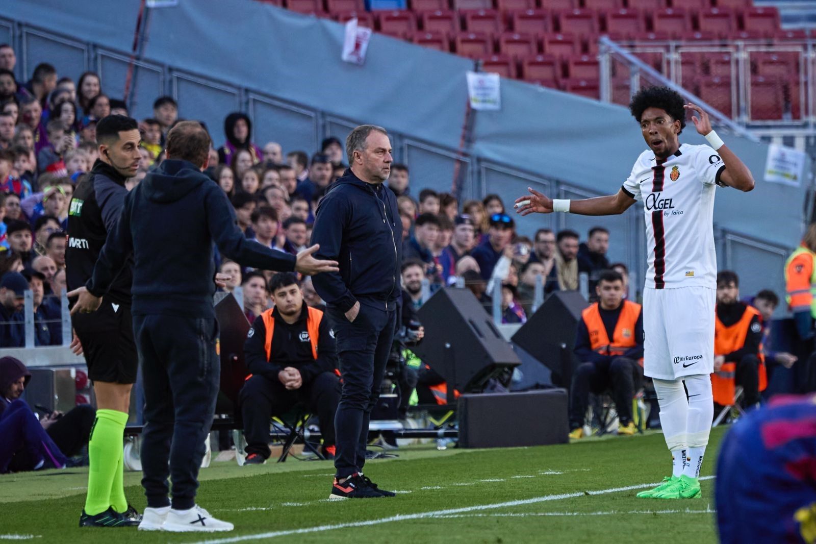 Flick: "Bernal, Casadó, Marqués... La Masia es algo totalmente diferente"