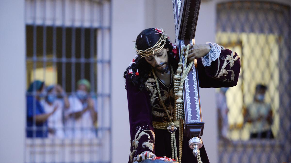 El Señor de la Misericordia, durante el traslado de ida a la Catedral