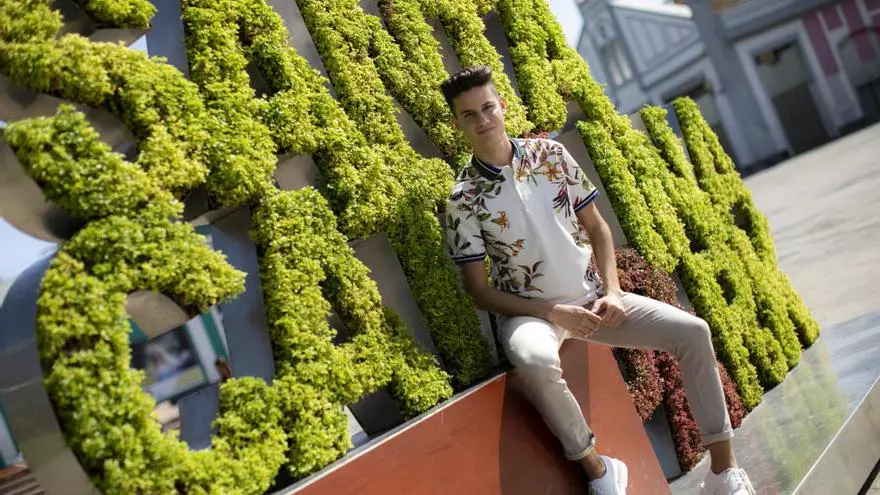 Alberto Starkmann quiere ser Reina del Carnaval