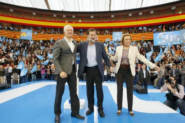 Las imágenes del mitin de la coalición PP-PAR en Zaragoza