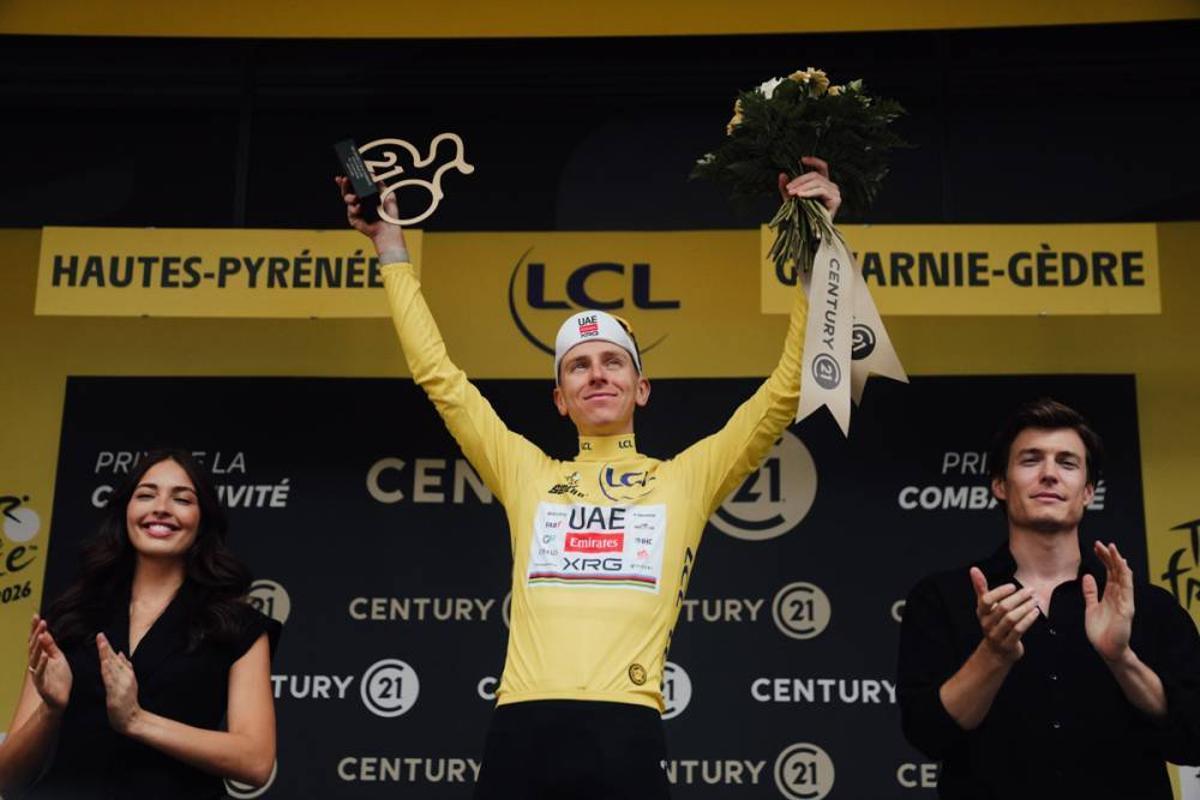 Pogacar, en Gavarnie con el jersey amarillo.