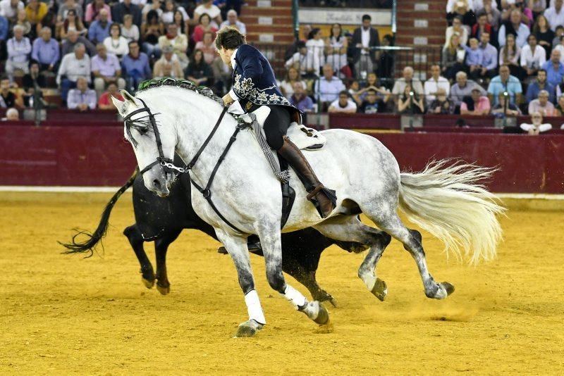 Corrida de Rejones