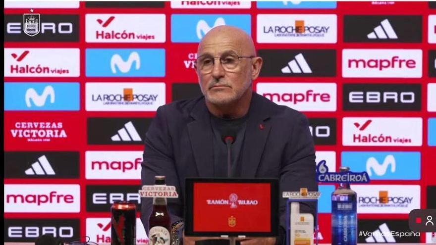 "Vaya nivel, Maribel", el enfrentamiento entre De la Fuente y un periodista por el debut de Joan Garcia