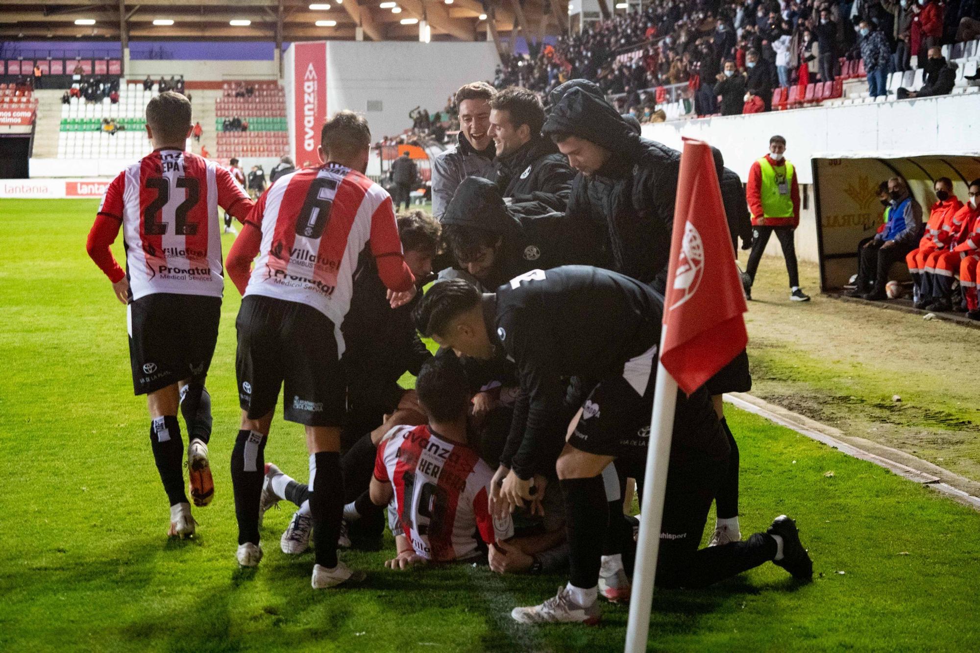 Triunfo del Zamora CF ante Unionistas de Salamanca