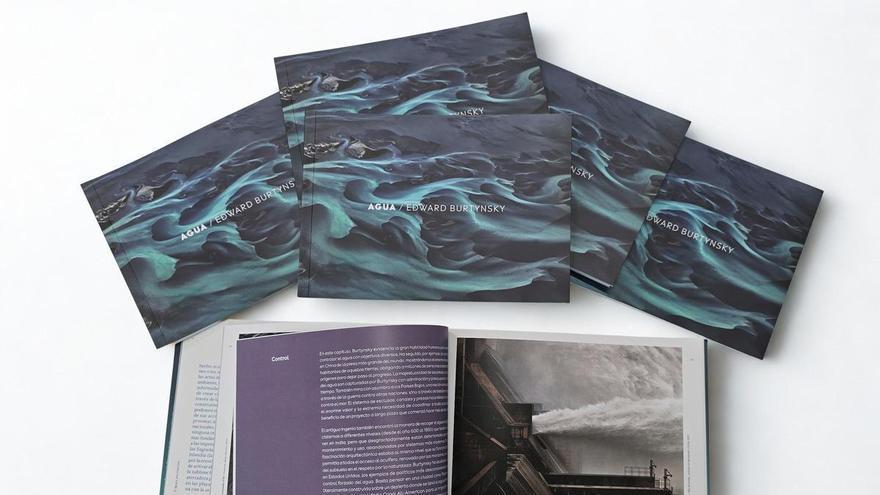 El Centro Niemeyer pone a la venta el catálogo de la exposición "Agua", de Edward Burtynsky