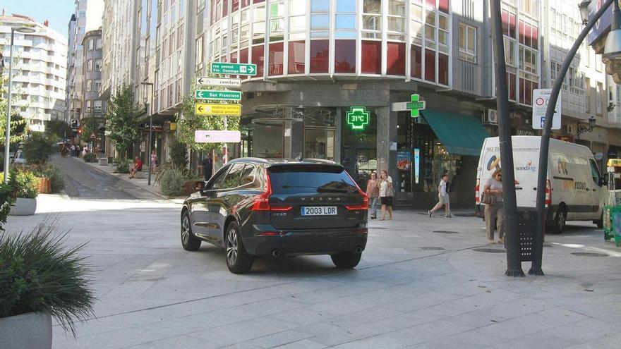 El Concello de Ourense reabre al tráfico la intersección de las calles Bedoya y San Lázaro