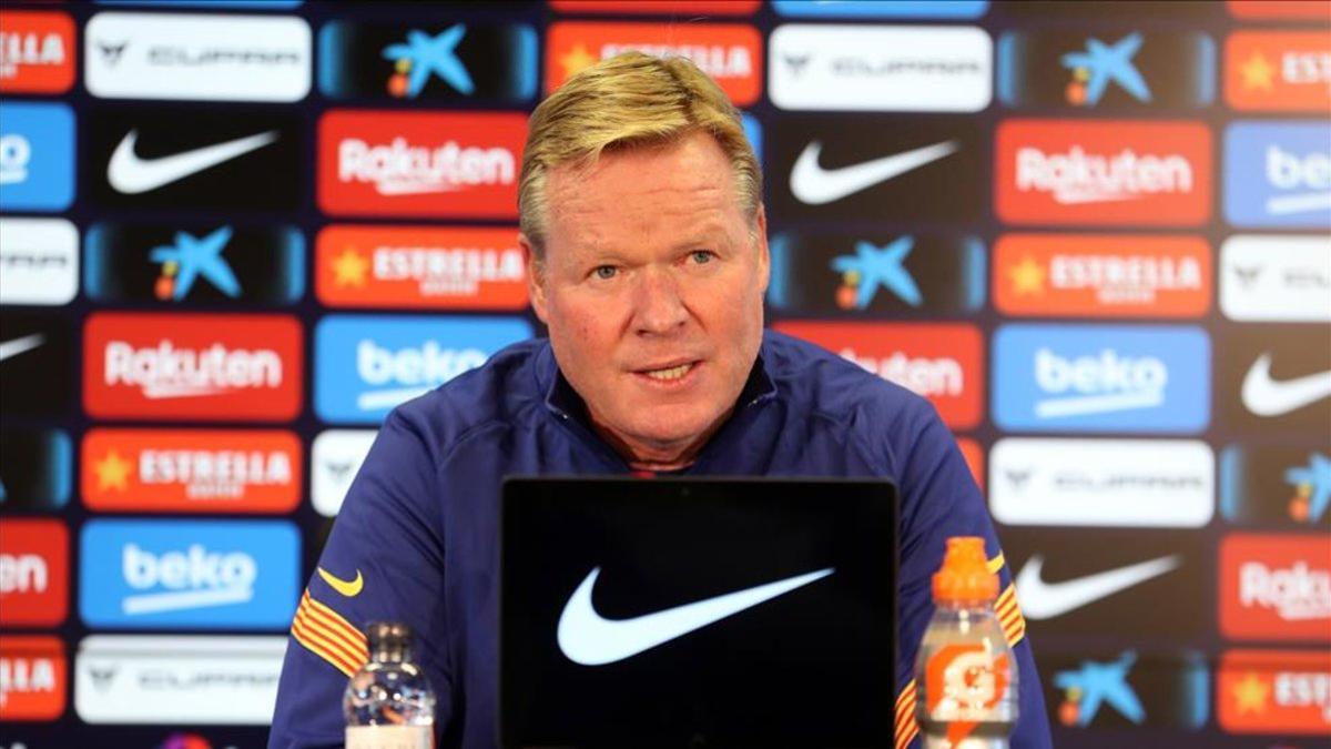 Ronald Koeman en rueda de prensa