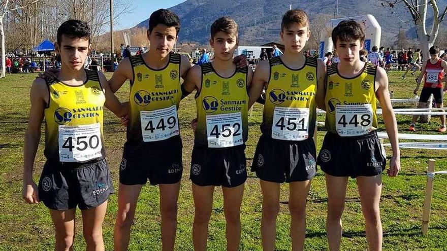 Formación del equipo juvenil del San Paio, que parte con opciones de pelear entre los mejores.