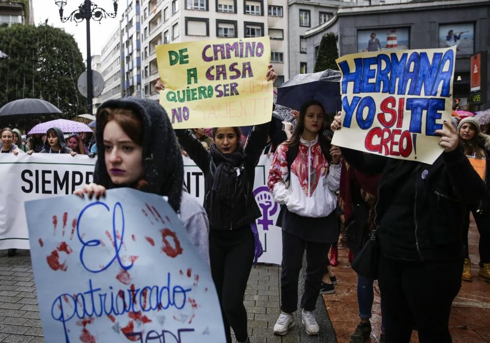 Actos de protesta en Oviedo contra la violencia machista