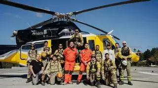 Iago Rodríguez, el ourensano que repartió pizzas para pagarse la licencia de piloto y ahora protege los montes gallegos desde el cielo