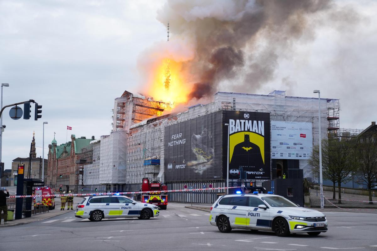 Fire hits historical Stock Exchange building in Copenhagen