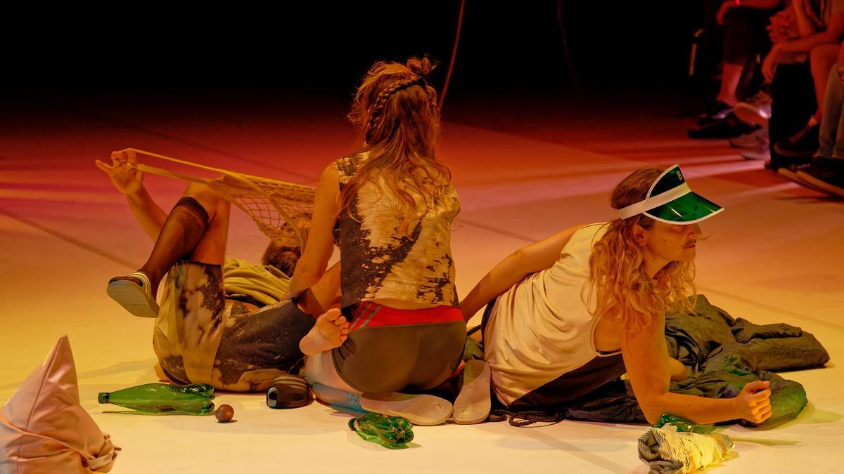 La Mutant se asienta como lanzadera de talento local a través de la exhibición y el acompañamiento en los procesos creativos.