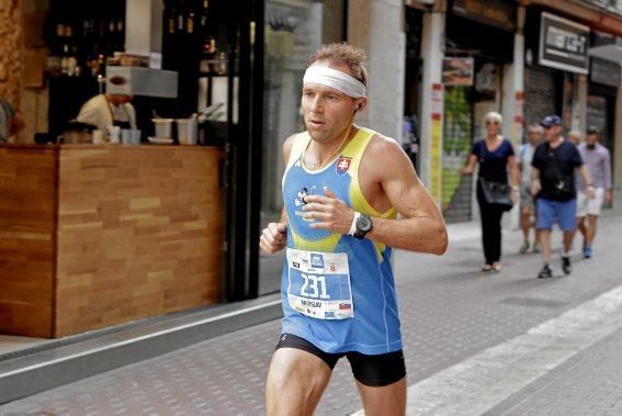 9.000 Läufer aus 49 Ländern gingen am Sonntag den 15.10. an den Start. In der Marathon Disziplin gingen die Deutschen leer aus.