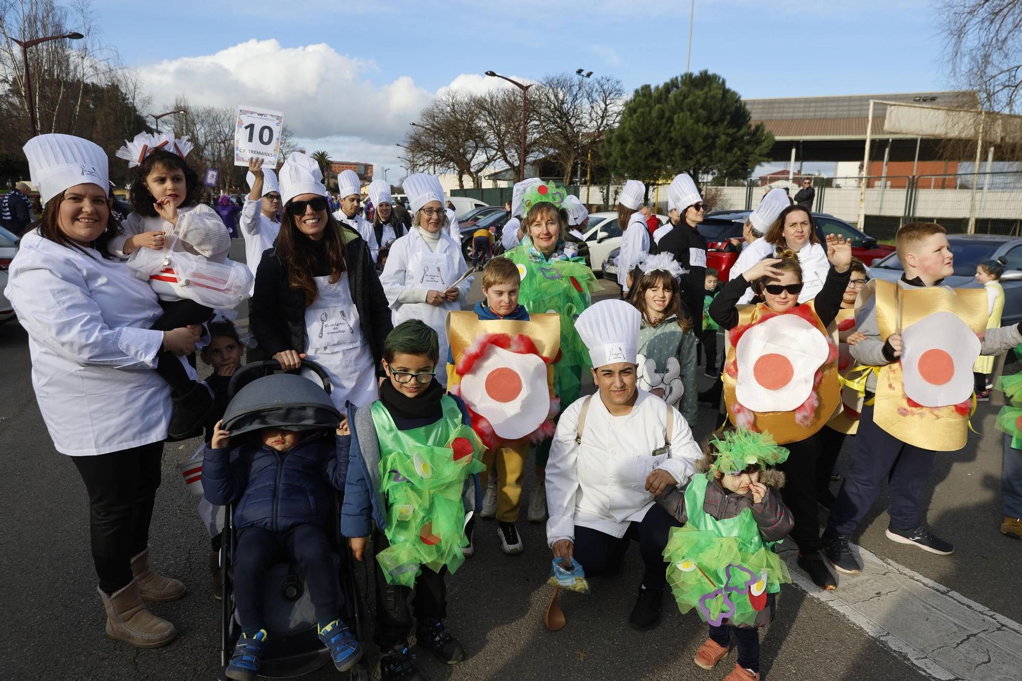 Así fue el desfile de Antroxu en la zona oeste de Gijón (en imágenes)