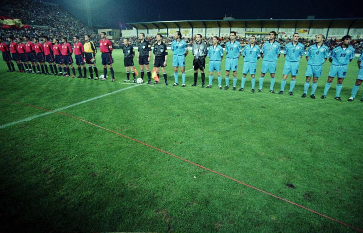 España - San Marino 06-Junio-1999 05