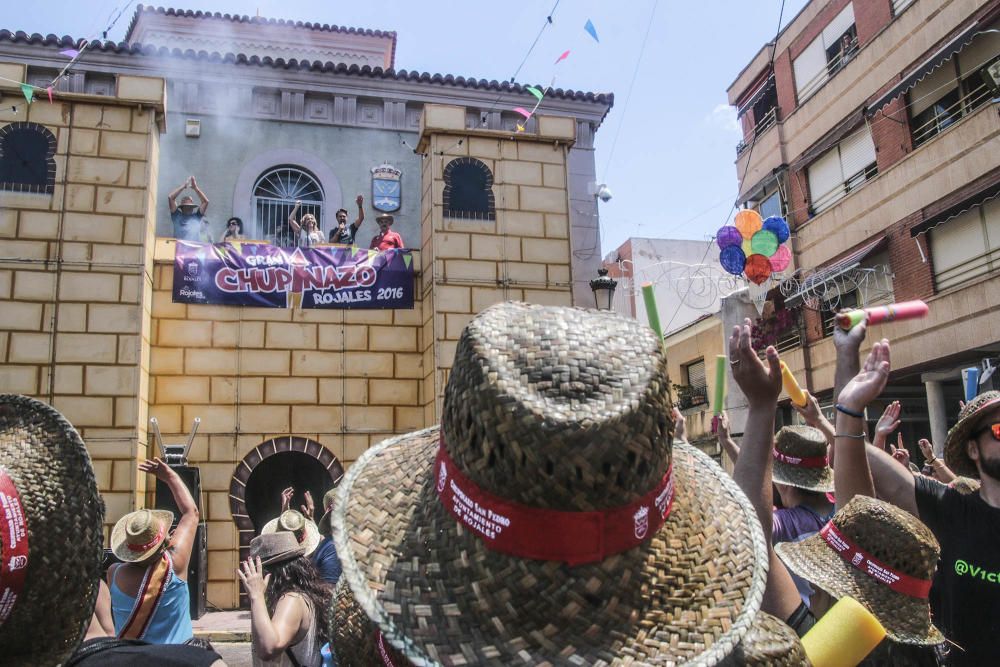 Rojales se apunta al chupinazo