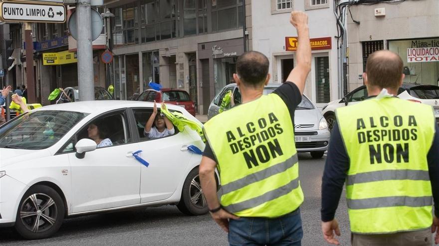 Trabajadores de la fábrica de San Cibrao de Alcoa inician una huelga indefinida