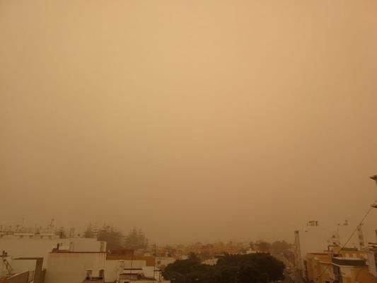 Segundo día de intensa calima en Canarias