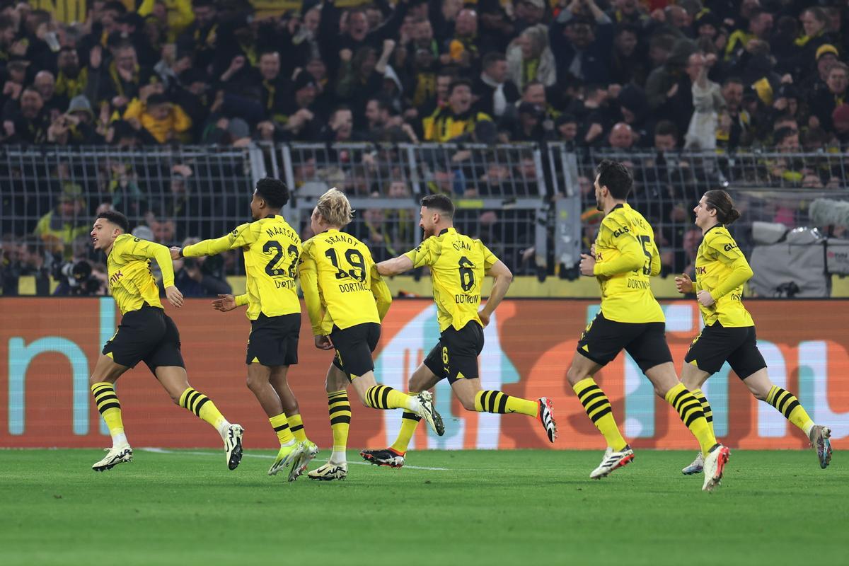 Resumen, goles y highlights del Borussia Dortmund 2 - 0 PSV de la vuelta de los octavos de final de la Champions