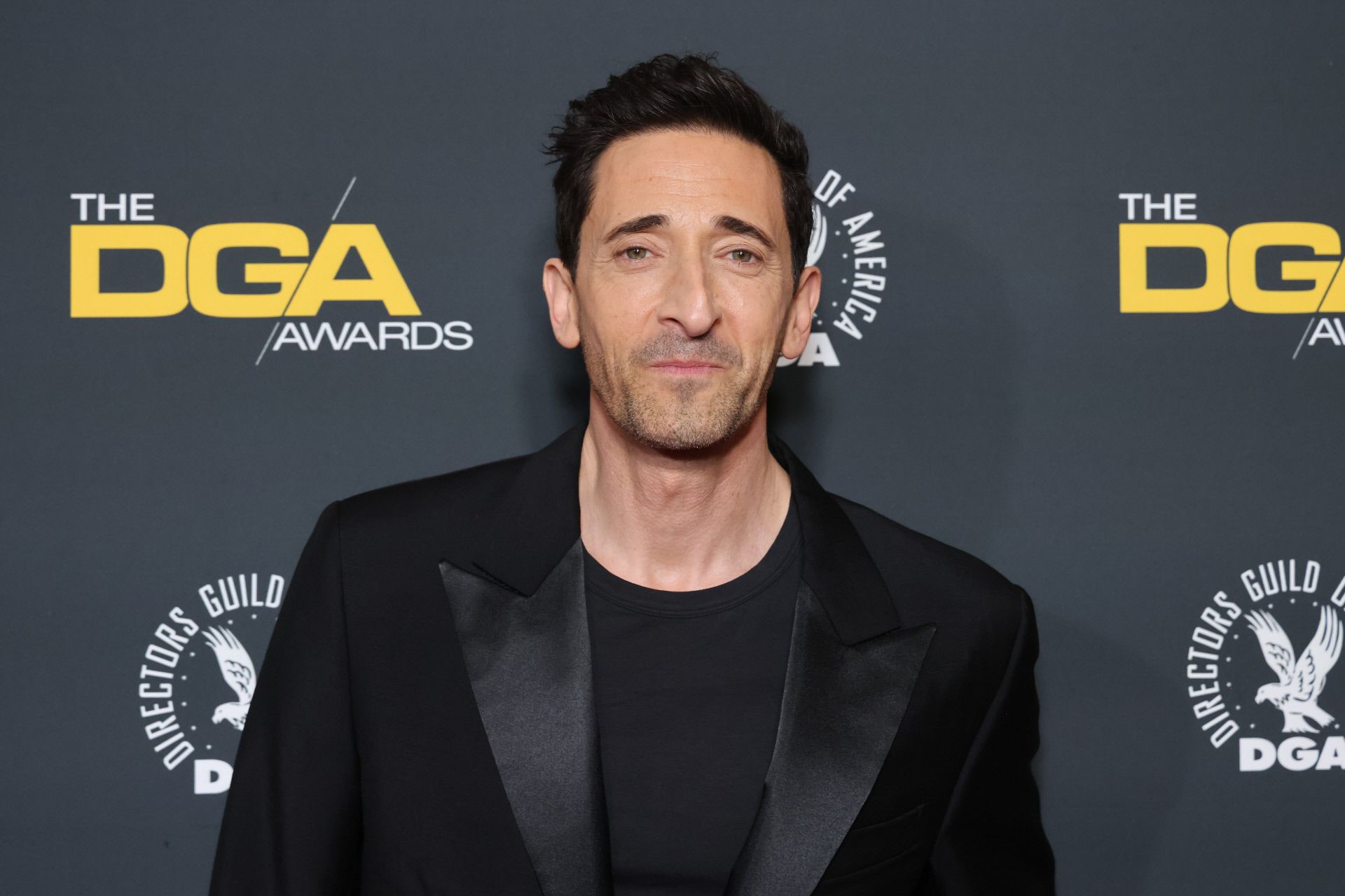 Adrien Brody es un firme candidato a llevarse el Oscar a Mejor Actor por su papel en 'The Brutalist'