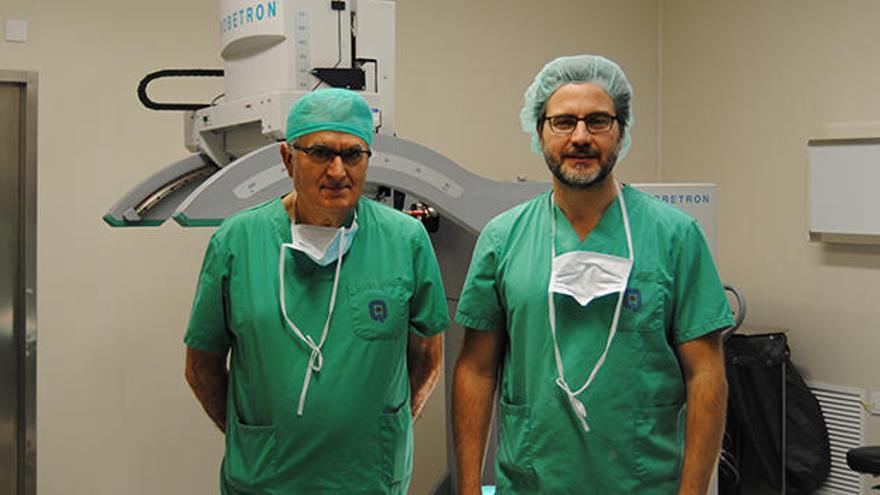 Doctor José Farré y Doctor Pedro Bretcha. Hospital Quirónsalud Torrevieja. Cirugía oncológica