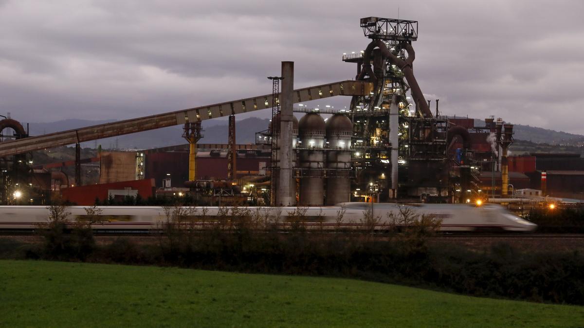 Actuales hornos altos de Arcelor en Veriña