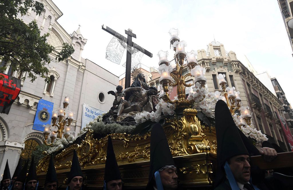 Las mejores imágenes de la procesión de Servitas el Viernes Santo en Murcia