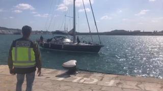 La Policía detiene un velero que iba a Ibiza con cuatro toneladas de hachís