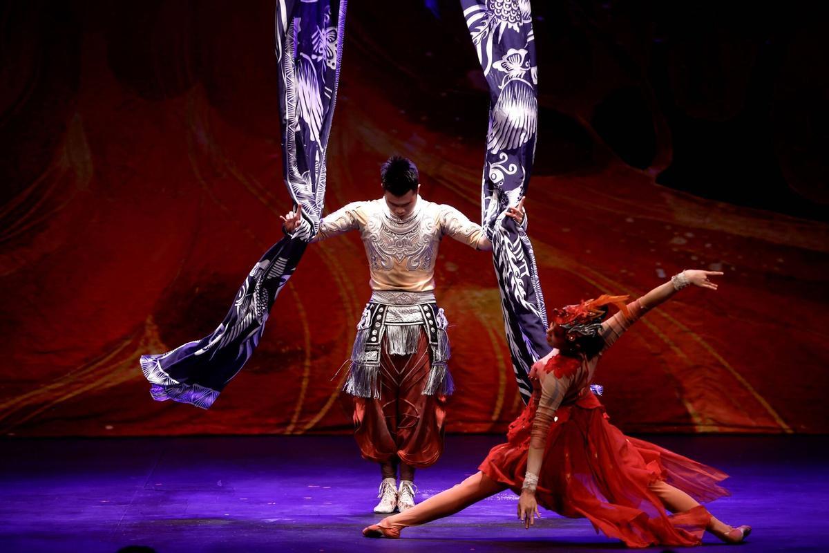 Gran Circo Acrobático de China en el Gran Teatro