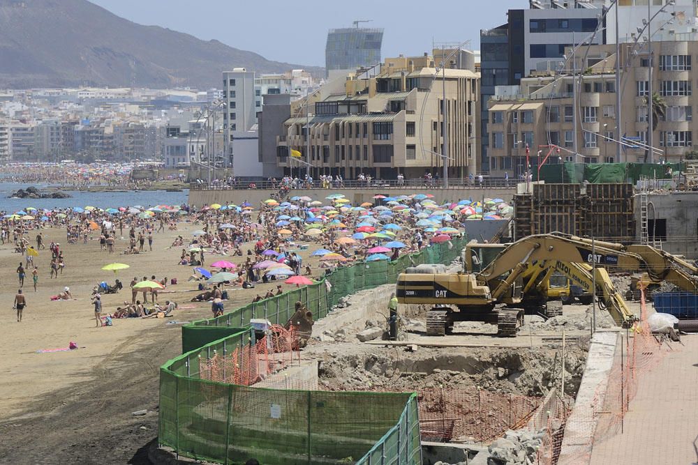 Día de playa en Las Canteras, agosto 2017