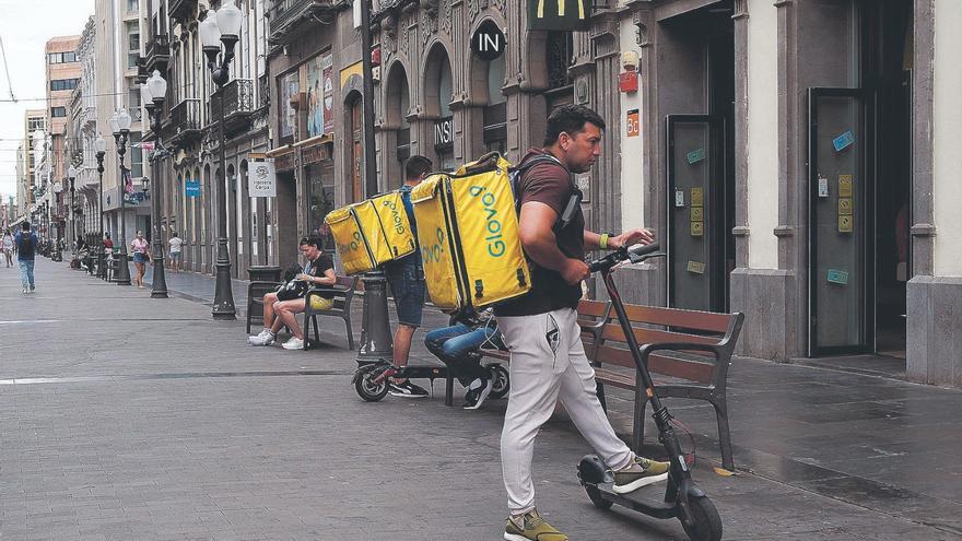 La reforma de la ley de Extranjería regularizará a 900.000 migrantes en tres años