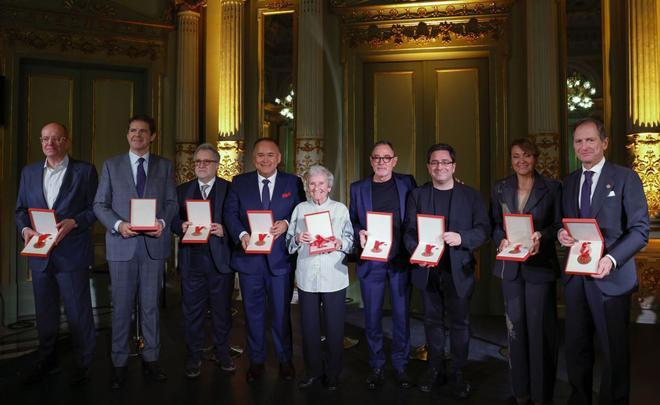 Camarena, Pons i Ollé, Medalla d’Or del Liceu