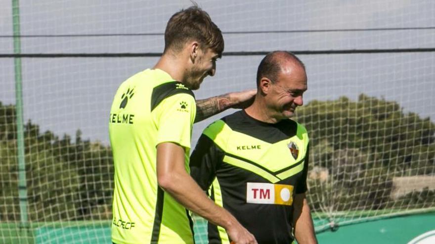 Vicente Mir y Adrián Jiménez durante el entrenamiento en el Anexo