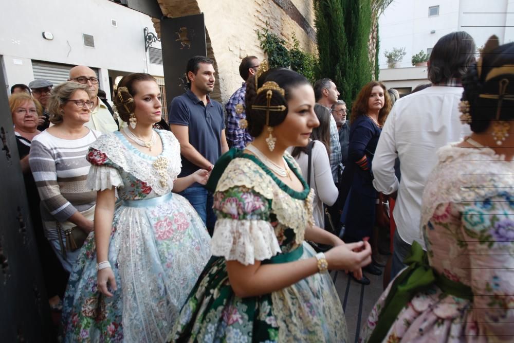 Entrega de los certificados de tejido de seda valenciana