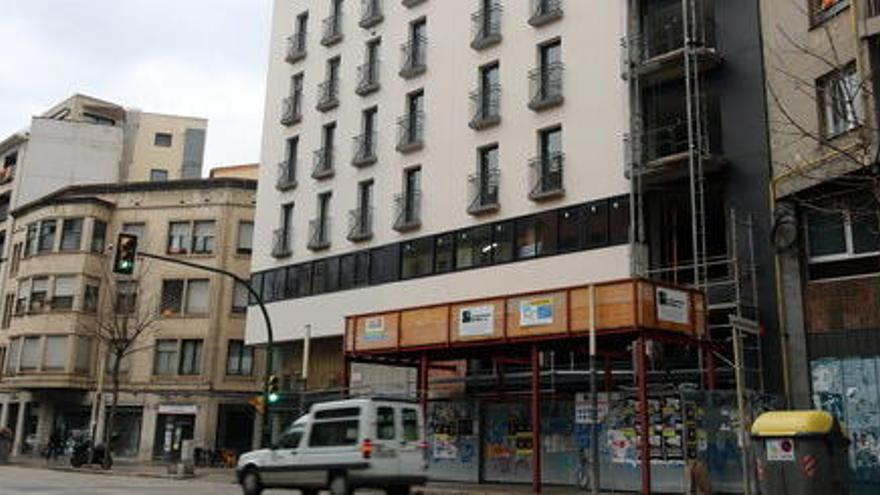 Un bloc de pisos de l&#039;Avinguda Jaume I de Girona