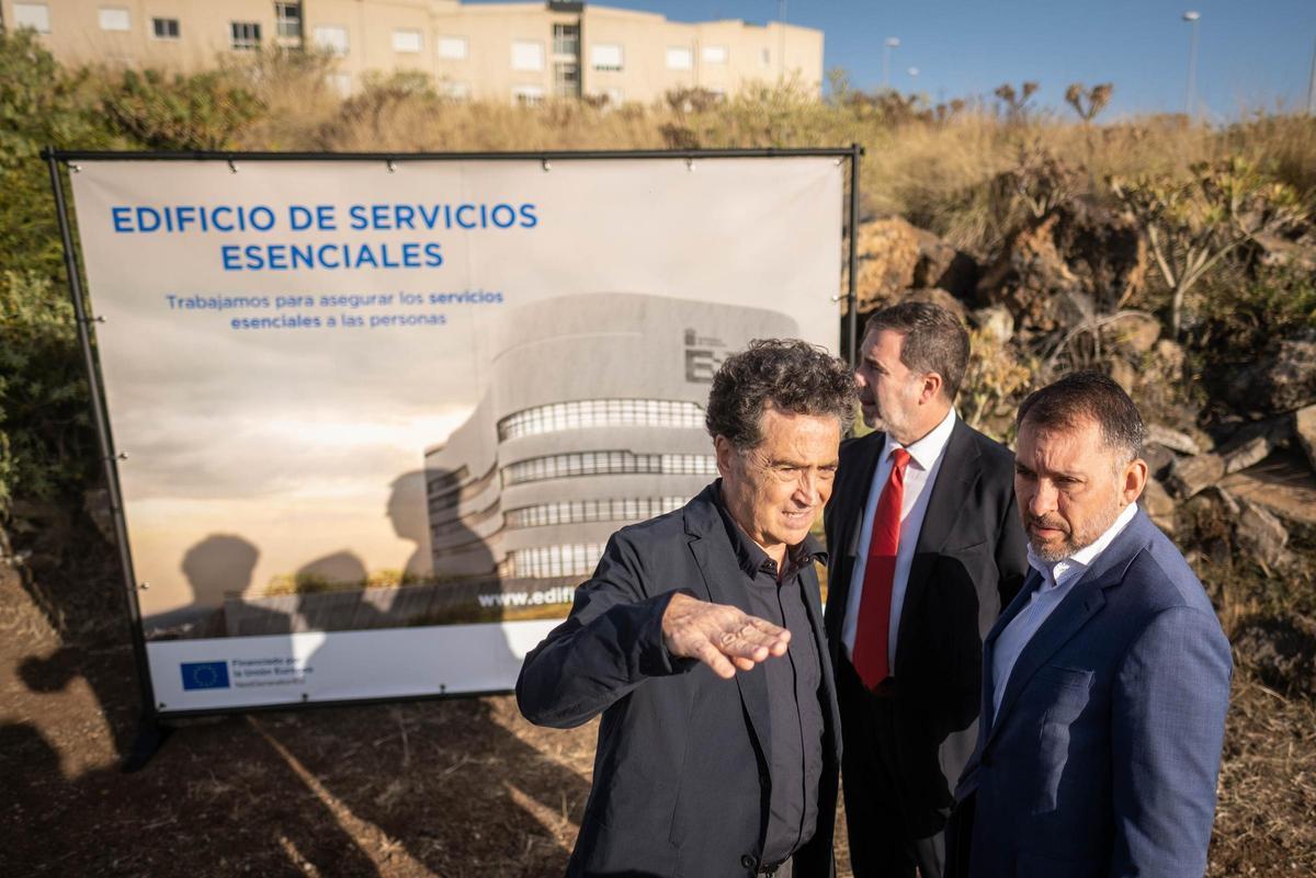Presentación Edificios Esenciales Santa Cruz.