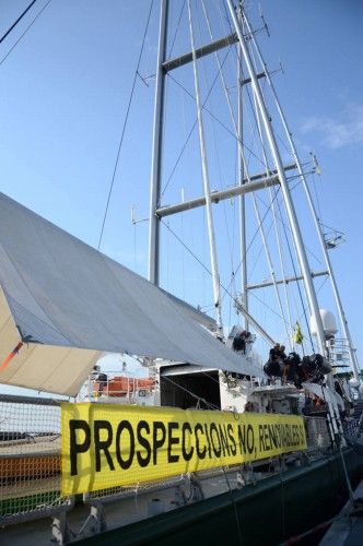 Besuch auf der "Rainbow Warrior" in Palma