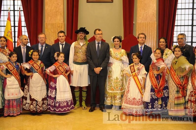 Mejores trajes de huertana y huertano del 'photocall' del Bando de la Huerta de Salzillo Tea and Coffee