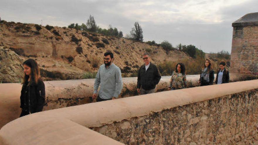 Alumnos de la Politécnica de Valencia visitan los azudes de Mutxamel